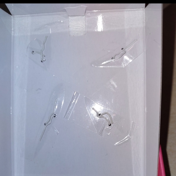 House of Harlow 1960 Gold Chain Heart Bracelet - Picture 5 of 7